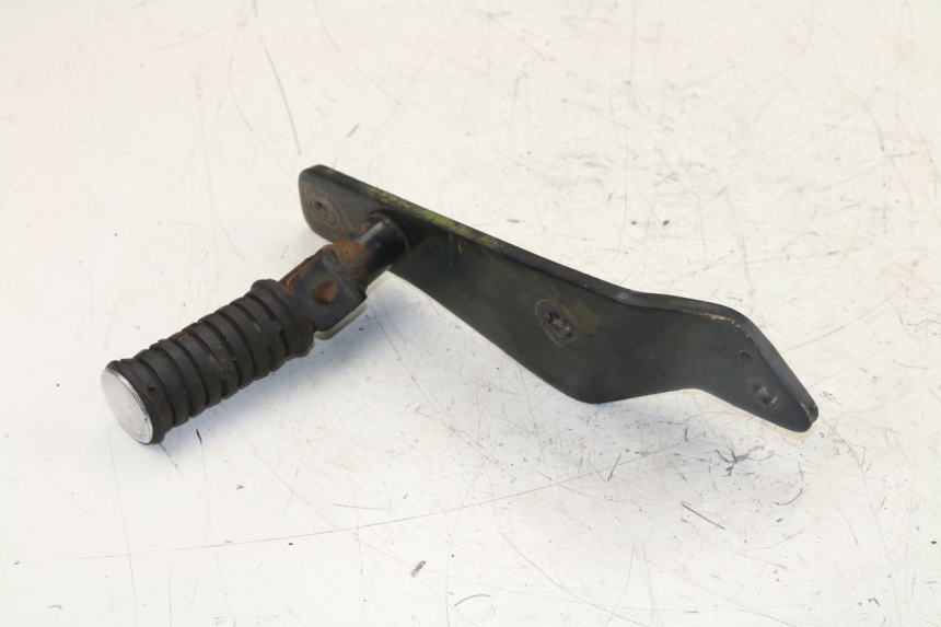 photo de PIASTRA PEDANA POSTERIORE DESTRA YAMAHA VIRAGO 125 (1996 - 2003) - Vista d'insieme del prodotto