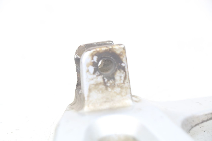 photo de PIASTRA PEDANA POSTERIORE DESTRA SUZUKI XF FREEWIND 650 (1997 - 2003) - Vista d'insieme del prodotto