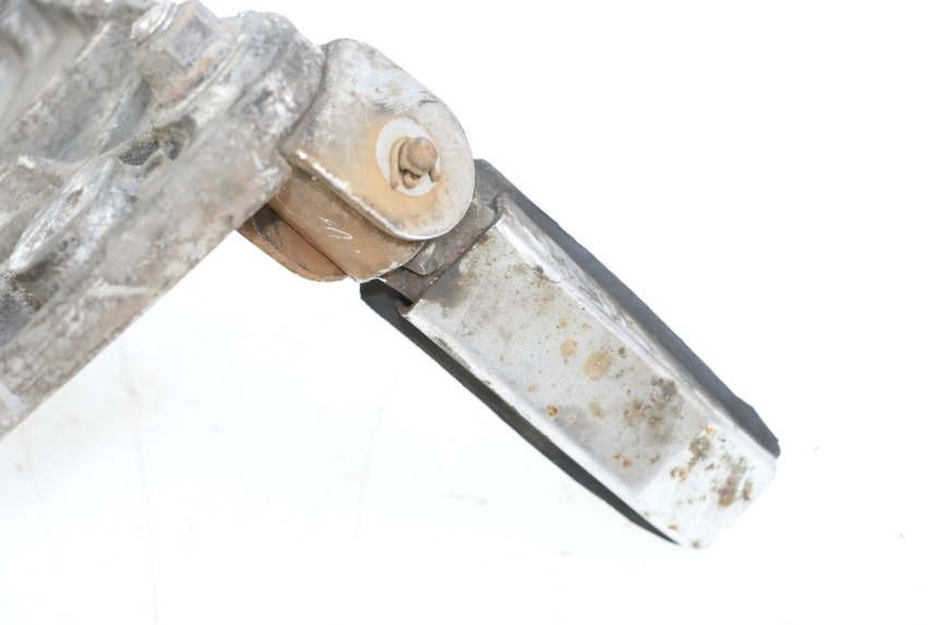 photo de PIASTRA PEDANA POSTERIORE DESTRA YAMAHA XJ F 900 (1983 - 1994) - Dettaglio del componente