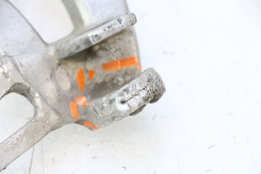 photo de PEDANA POSTERIORE DESTRA SUPPORTO HONDA XRV AFRICA TWIN 750 (1990 - 1992) - Stato della superficie e materiale