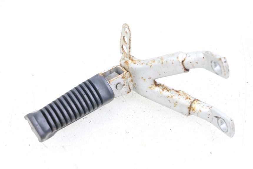 photo de PIASTRA PEDANA POSTERIORE DESTRA HYOSUNG XRX 125 (2000 - 2008) - Vista principale