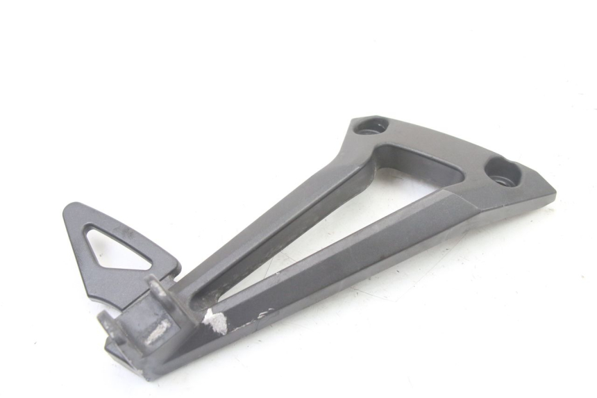 photo de PEDANA POSTERIORE DESTRA SUPPORTO YAMAHA FZ6 FAZER S2 600 (2007 - 2011) - Vista principale