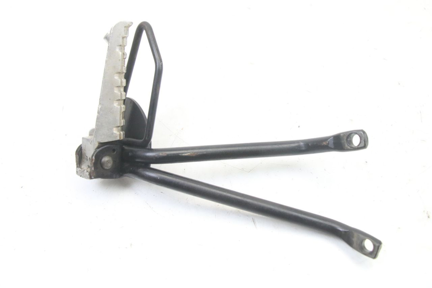 photo de PEDANA POSTERIORE DESTRA SUPPORTO YAMAHA TZR 50 (2008 - 2016) - Primo piano tecnico