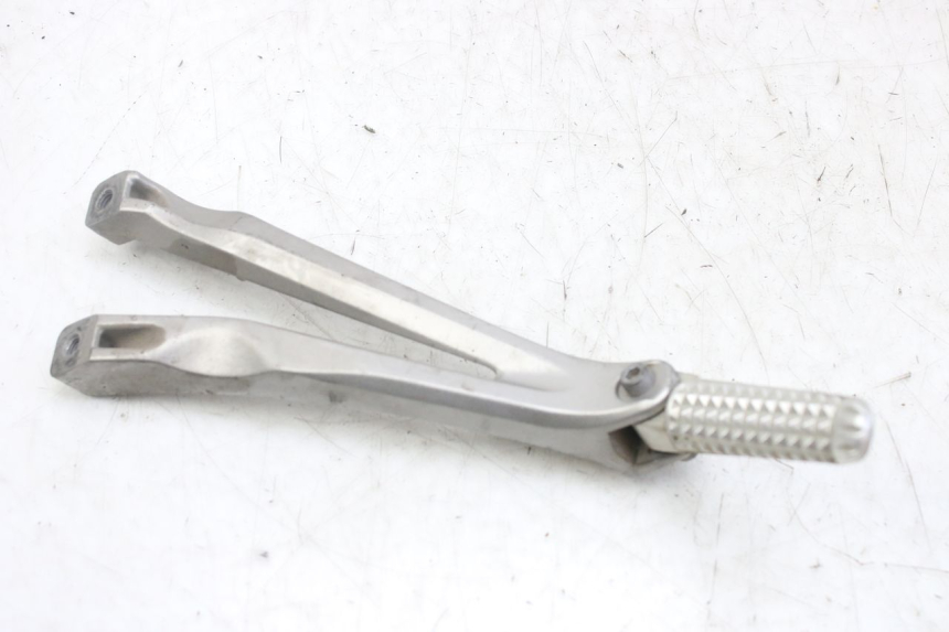 photo de PIASTRA PEDANA POSTERIORE DESTRA YAMAHA YZF R1 1000 (2007 - 2008) - Zoom sullo stato d'uso