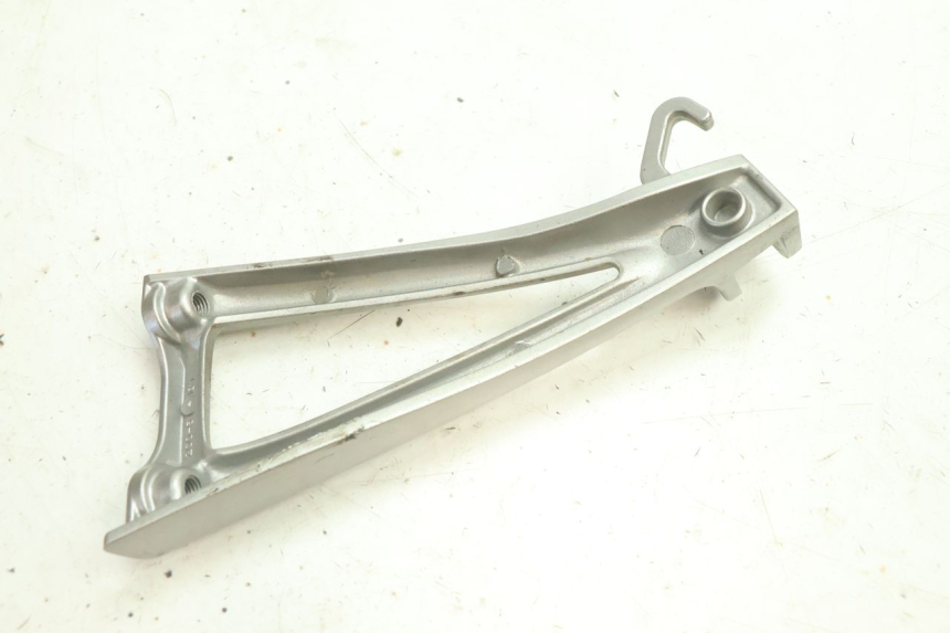 photo de PEDANA POSTERIORE DESTRA SUPPORTO YAMAHA YZF R6 600 (2008 - 2009) - Altra angolazione
