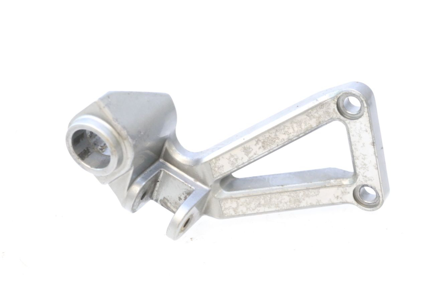 photo de PIASTRA PEDANA POSTERIORE DESTRA KAWASAKI ZX-6R ZX6R 600 (1995 - 1997) - Vista principale