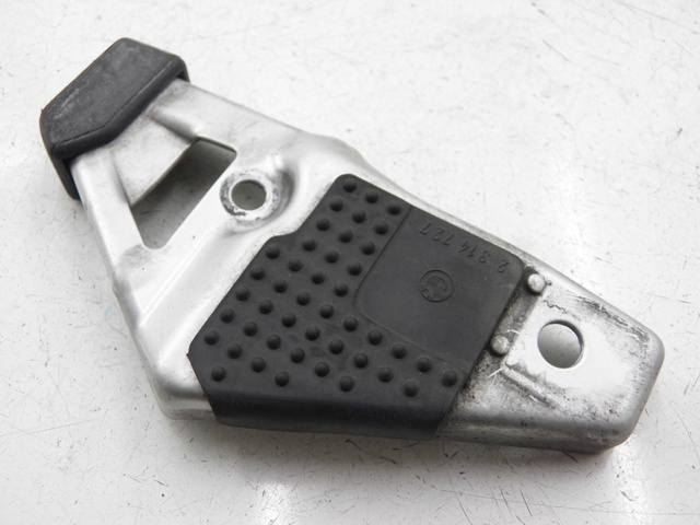 photo de Piastra poggiapiedi posteriore sinistra BMW R RS 1150 (2001 - 2005) - Altra vista dell'articolo