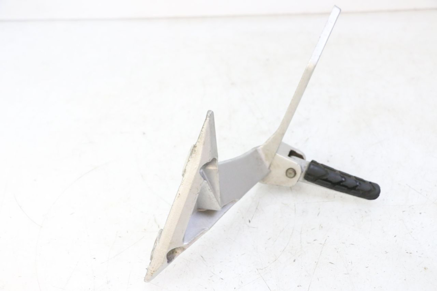 photo de PEDANA POSTERIORE SINISTRA SUPPORTO STAHO FH 50 (2018 - 2019) - Zoom sullo stato d'uso