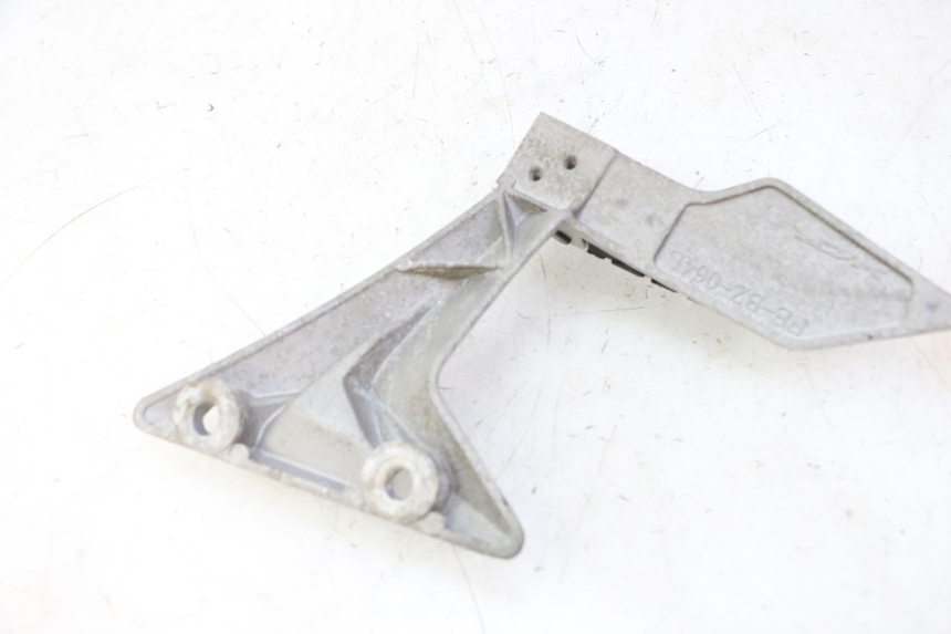 photo de PEDANA POSTERIORE SINISTRA SUPPORTO STAHO FH 50 (2018 - 2019) - Altra angolazione