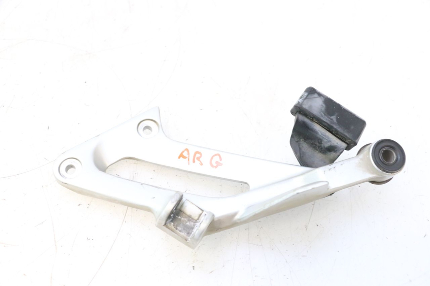 photo de PEDANA POSTERIORE SINISTRA SUPPORTO YAMAHA FJR 1300 (2001 - 2005) - Vista principale
