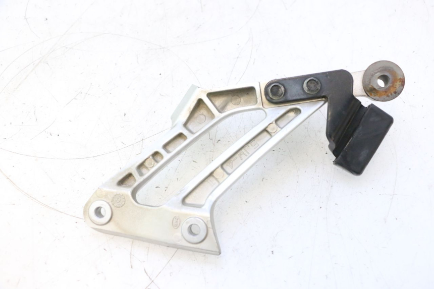 photo de PEDANA POSTERIORE SINISTRA SUPPORTO YAMAHA FJR 1300 (2001 - 2005) - Dettaglio del componente