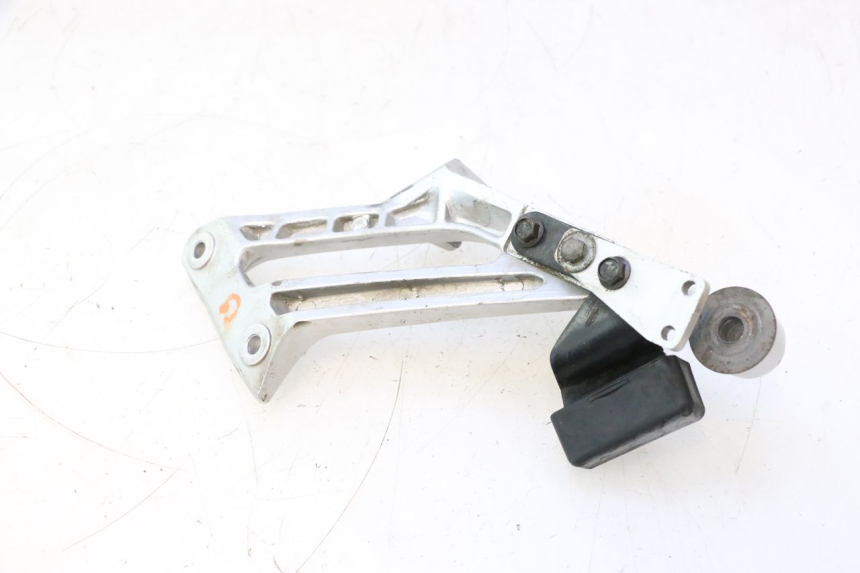 photo de PEDANA POSTERIORE SINISTRA SUPPORTO YAMAHA FJR 1300 (2001 - 2005) - Zoom sullo stato d'uso