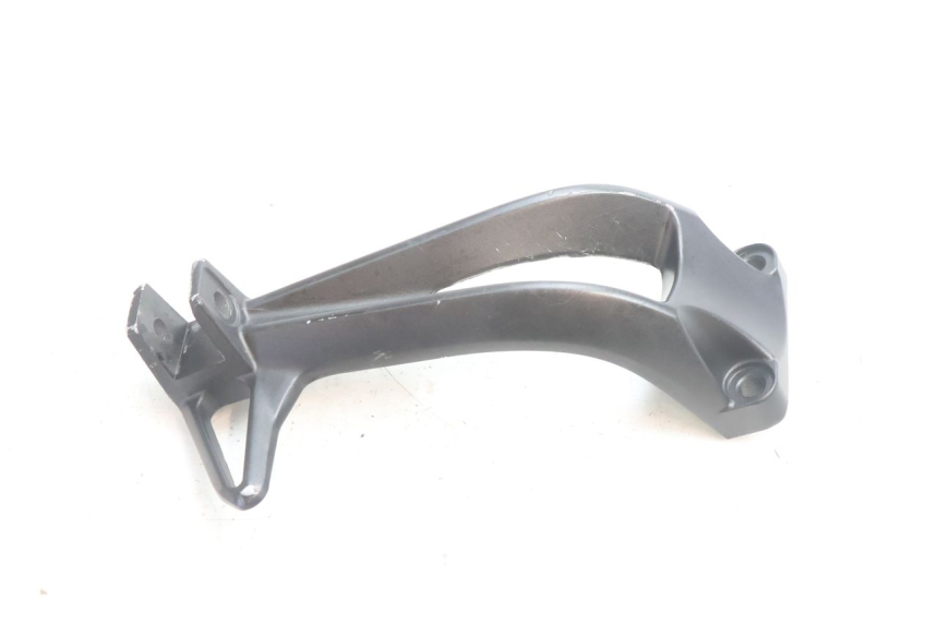 photo de PEDANA POSTERIORE SINISTRA SUPPORTO YAMAHA FZ8 800 (2010 - 2016) - Primo piano tecnico