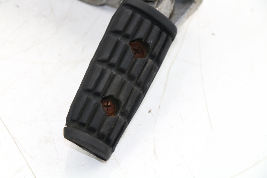 photo de Piastra poggiapiedi posteriore sinistra YAMAHA FZX FAZER 750 (1987 - 1998) - Foto prodotto supplementare