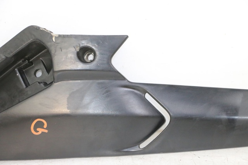 photo de PEDANA POSTERIORE SINISTRA SUPPORTO GILERA NEXUS 300 (2008 - 2013) - Ricambio usato controllato