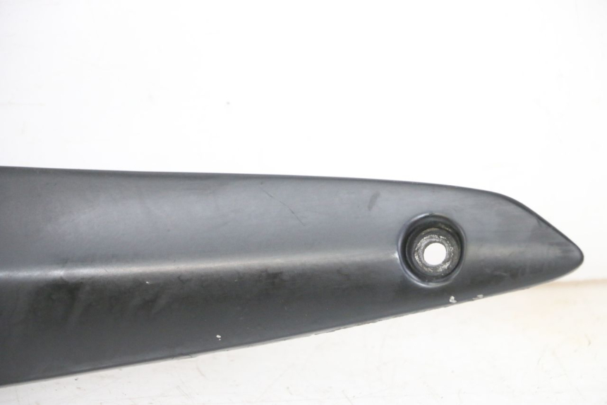 photo de PEDANA POSTERIORE SINISTRA SUPPORTO GILERA NEXUS 300 (2008 - 2013) - Marcature e riferimenti originali