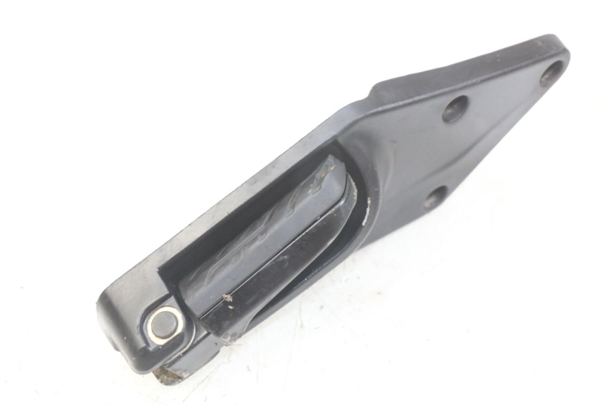 photo de PIASTRA PEDANA POSTERIORE SINISTRA GILERA GP 800 (2007 - 2013) - Zoom sullo stato d'uso