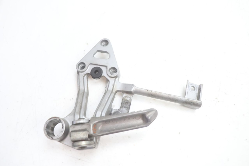 photo de PEDANA POSTERIORE SINISTRA SUPPORTO KAWASAKI GPX F ZX750F 750 (1986 - 1990) - Altra angolazione