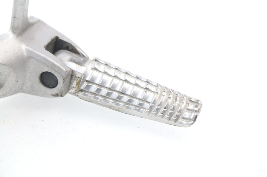 photo de Piastra pedana posteriore sinistra SUZUKI GSX-R GSXR 600 (2008 - 2010) - Stato della superficie e materiale