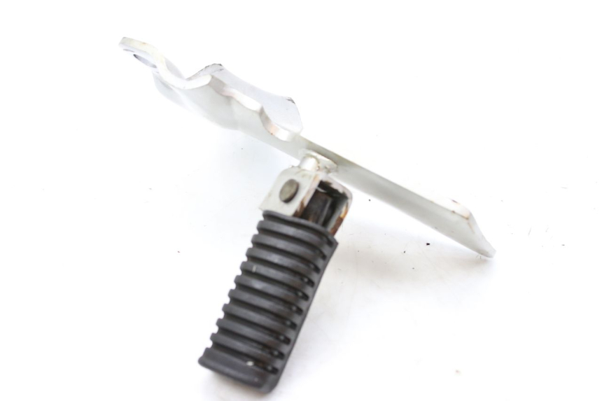 photo de PIASTRA PEDANA POSTERIORE SINISTRA SYM HUSKY 125 (1999 - 2005) - Dettaglio del componente