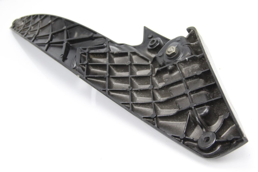 photo de PIASTRA PEDANA POSTERIORE SINISTRA GILERA NEXUS 125 (2009 - 2013) - Primo piano tecnico