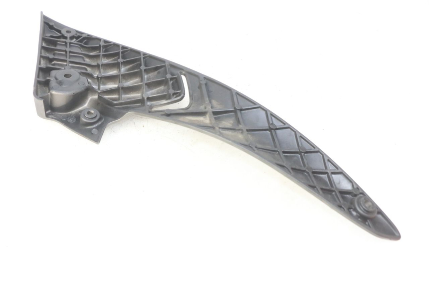 photo de PIASTRA PEDANA POSTERIORE SINISTRA GILERA NEXUS 125 (2009 - 2013) - Zoom sullo stato d'uso