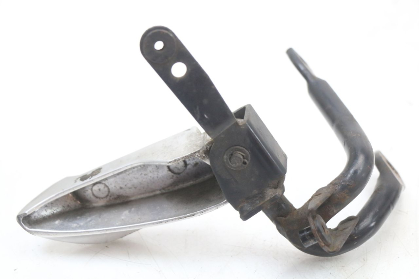 photo de PIASTRA PEDANA POSTERIORE SINISTRA HONDA NHX LEAD 110 (2008 - 2010) - Altra angolazione