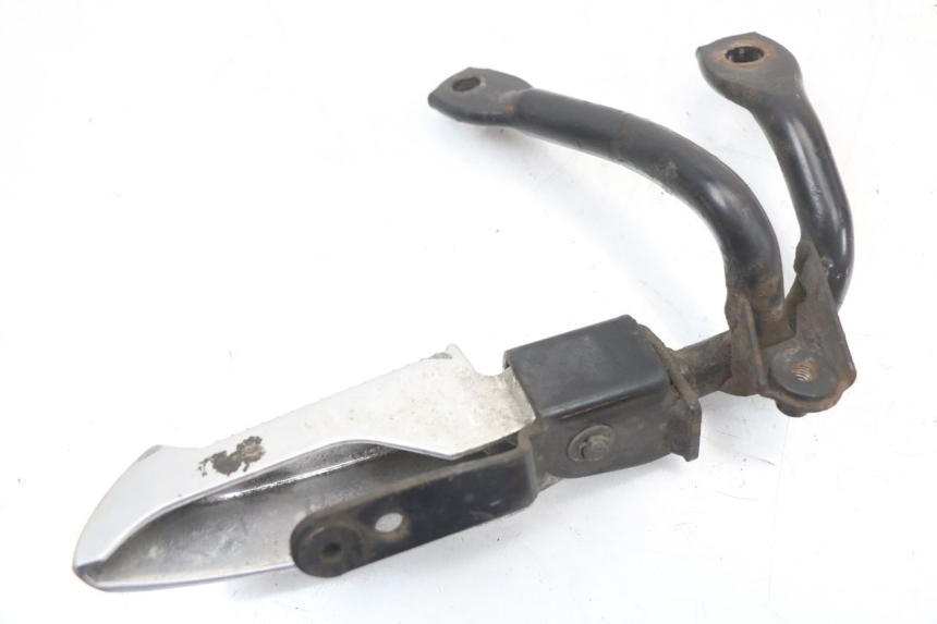 photo de PIASTRA PEDANA POSTERIORE SINISTRA HONDA NHX LEAD 110 (2008 - 2010) - Primo piano tecnico