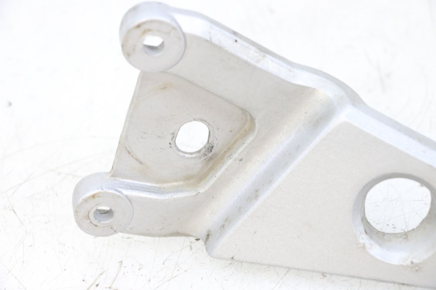photo de PEDANA POSTERIORE SINISTRA SUPPORTO HONDA NSR R 125 (1994 - 2003) - Vista d'insieme del prodotto