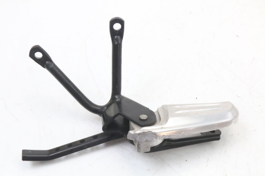 photo de Piastra poggiapiedi posteriore sinistra HONDA PCX (JF28) 125 (2009 - 2011) - Vista principale