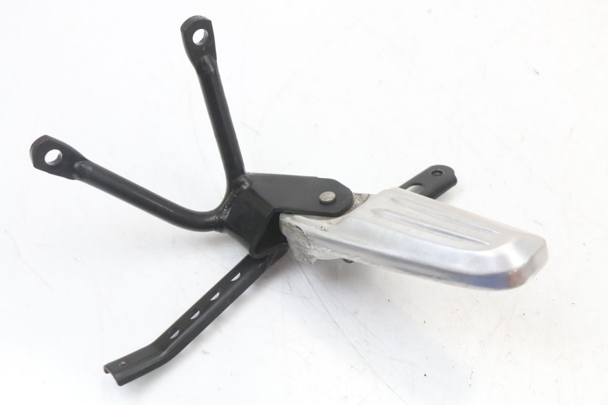 photo de Piastra poggiapiedi posteriore sinistra HONDA PCX (JF28) 125 (2009 - 2011) - Dettaglio del componente