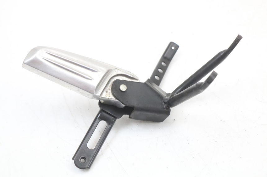 photo de Piastra poggiapiedi posteriore sinistra HONDA PCX (JF28) 125 (2009 - 2011) - Primo piano tecnico