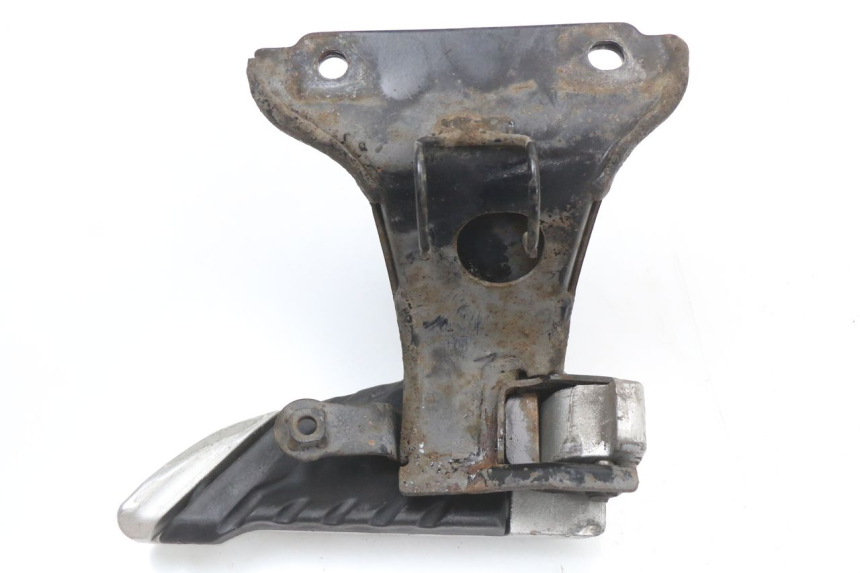 photo de PEDANA POSTERIORE SINISTRA SUPPORTO HONDA SH ABS 125 (2012 - 2017) - Primo piano tecnico