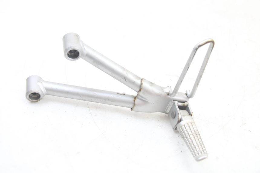 photo de PIASTRA PEDANA POSTERIORE SINISTRA SUZUKI GSF S BANDIT 600 (2000 - 2004) - Vista principale