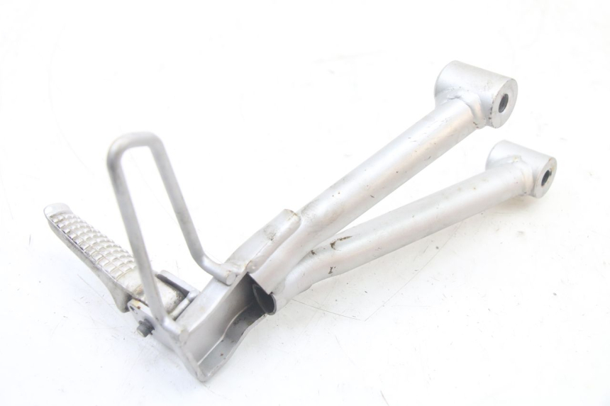 photo de PIASTRA PEDANA POSTERIORE SINISTRA SUZUKI GSF S BANDIT 600 (2000 - 2004) - Altra angolazione