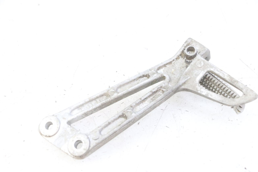 photo de PEDANA POSTERIORE SINISTRA SUPPORTO YAMAHA TDR DELTABOX 125 (1997 - 2003) - Zoom sullo stato d'uso
