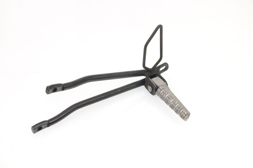 photo de Piastra poggiapiedi posteriore sinistra APRILIA TUONO 125 (2003 - 2005) - Primo piano tecnico