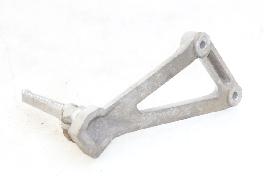 photo de PIASTRA PEDANA POSTERIORE SINISTRA DAELIM VJ ROADWIN FI 125 (2008 - 2017) - Primo piano tecnico