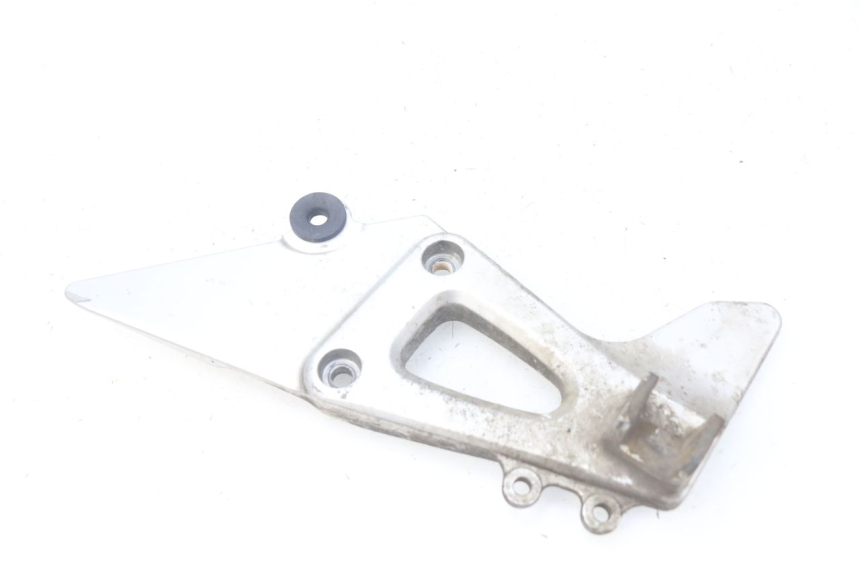 photo de PIASTRA PEDANA POSTERIORE SINISTRA SUZUKI XF FREEWIND 650 (1997 - 2003) - Vista principale