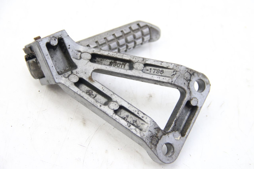 photo de PIASTRA PEDANA POSTERIORE SINISTRA KAWASAKI ZX-6R ZX6R 600 (1995 - 1997) - Zoom sullo stato d'uso