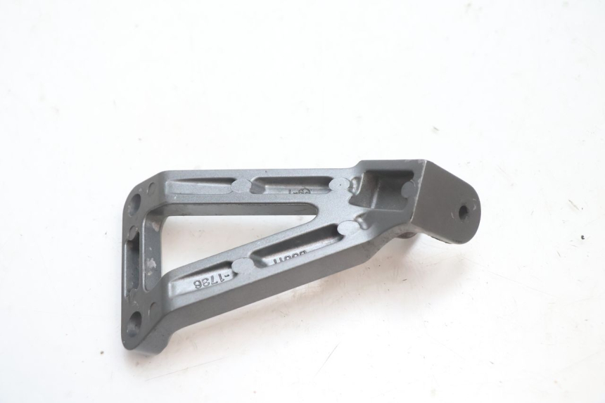 photo de PIASTRA PEDANA POSTERIORE SINISTRA KAWASAKI ZX-6R ZX6R 600 (1995 - 1997) - Altra angolazione