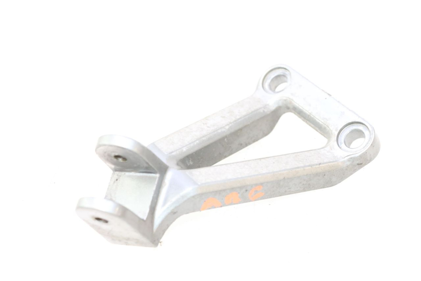 photo de PIASTRA PEDANA POSTERIORE SINISTRA KAWASAKI ZX-6R ZX6R 600 (1995 - 1997) - Vista principale
