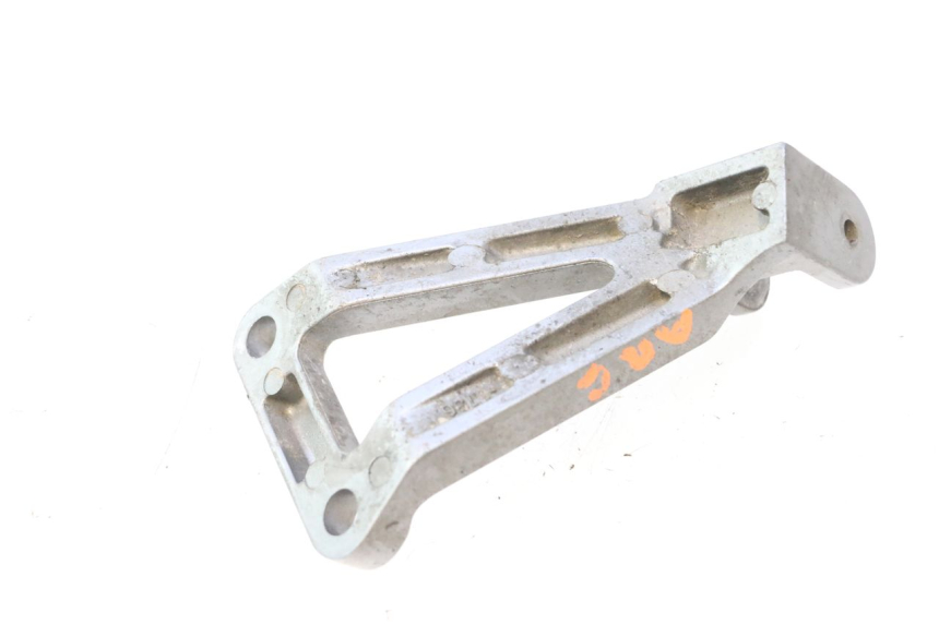 photo de PIASTRA PEDANA POSTERIORE SINISTRA KAWASAKI ZX-6R ZX6R 600 (1995 - 1997) - Altra angolazione