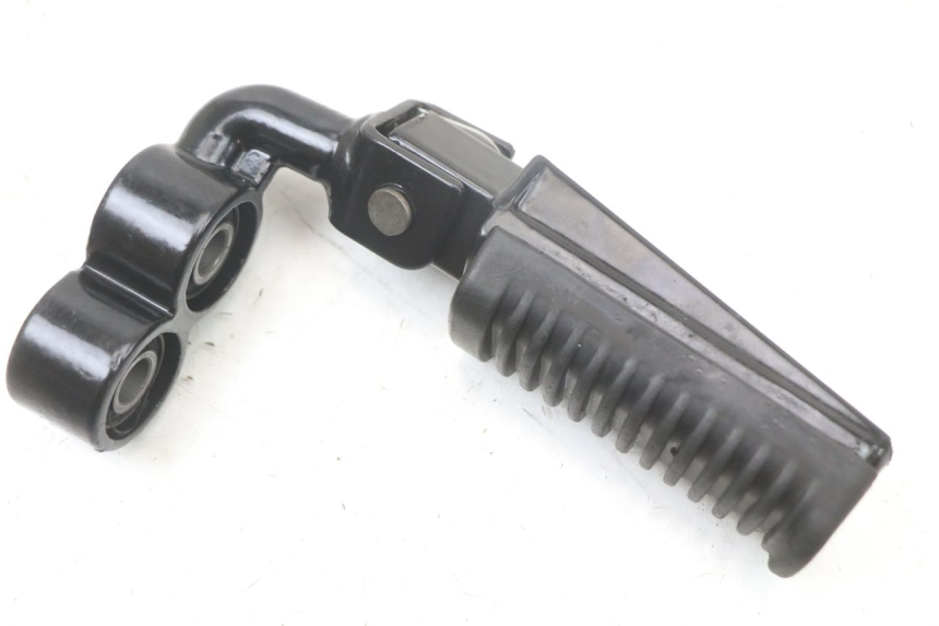 photo de PEDANA ANTERIORE DESTRA SUPPORTO ARCHIVE CAFE RACER 4T 50 (2019 - 2024) - Dettaglio del componente