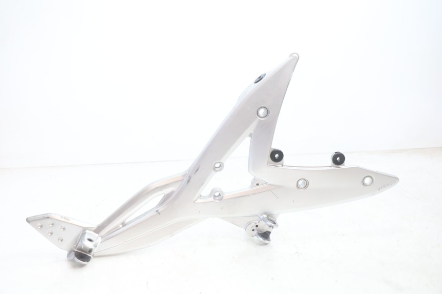 photo de PEDANA ANTERIORE DESTRA SUPPORTO KAWASAKI ER-6 ER6 N 650 (2005 - 2009) - Vista principale