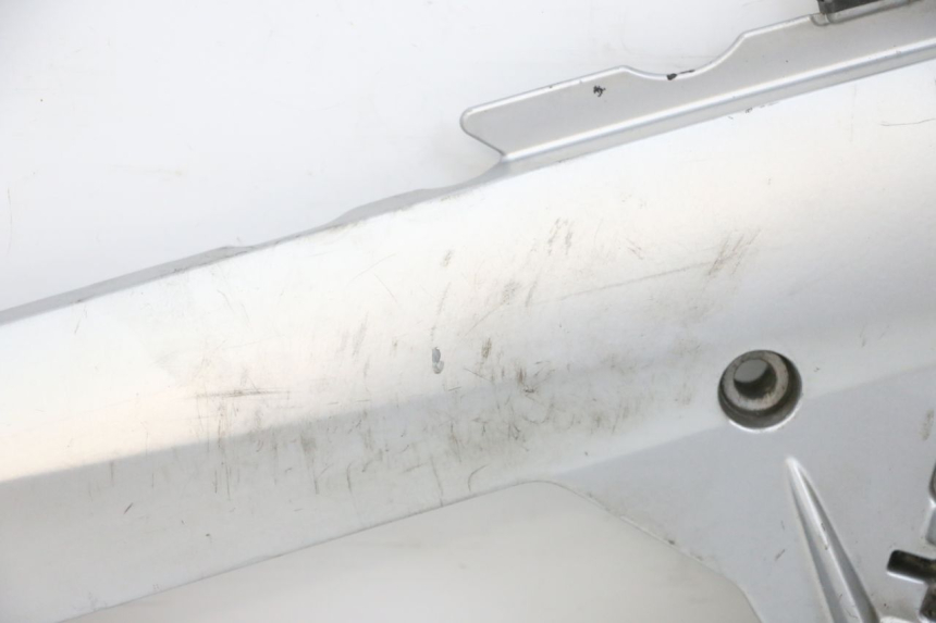 photo de PEDANA ANTERIORE DESTRA SUPPORTO BMW R RT ABS 1200 (2010 - 2014) - Marcature e riferimenti originali