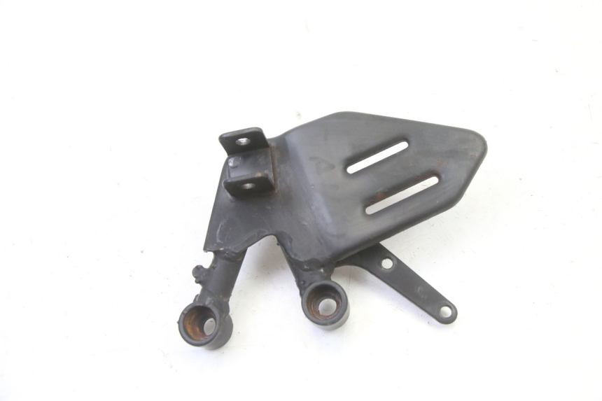 photo de PEDANA ANTERIORE DESTRA SUPPORTO MAG POWER R-STREET 50 (2016 - 2025) - Dettaglio del componente