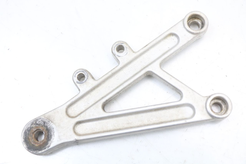 photo de PEDANA ANTERIORE DESTRA SUPPORTO APRILIA RS 50 (2006 - 2010) - Vista principale