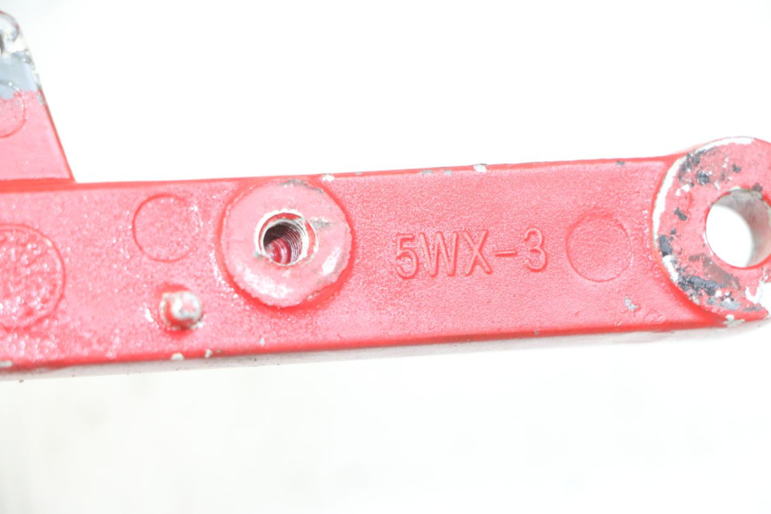 photo de PEDANA ANTERIORE DESTRA SUPPORTO YAMAHA TZR 50 (2008 - 2016) - Dettaglio del componente