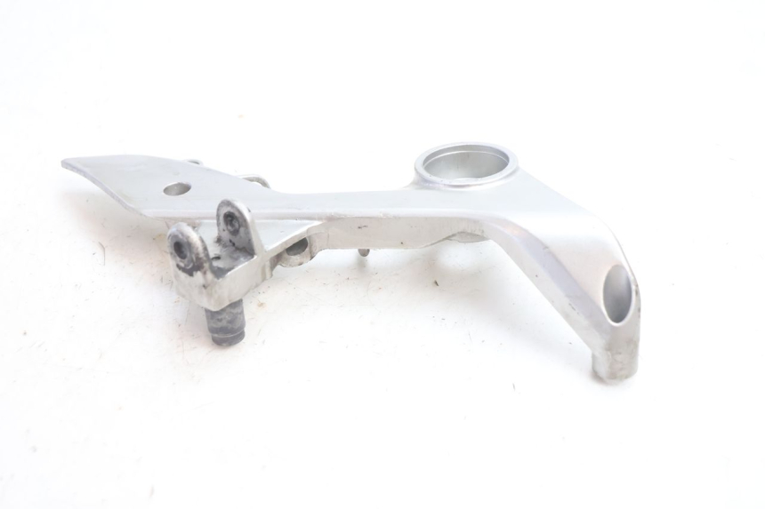 photo de PEDANA ANTERIORE DESTRA SUPPORTO HONDA VFR FI RC46 800 (1998 - 2001) - Primo piano tecnico